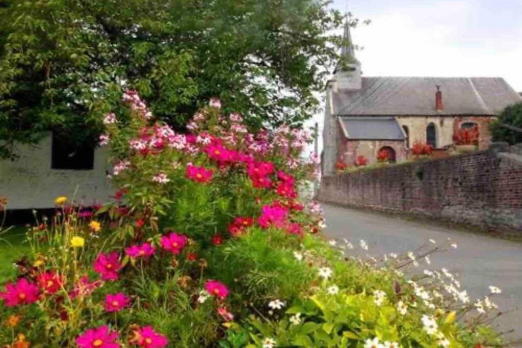Charmant Appartement Dans Une Ancienne Ferme Nivelles Exterior foto